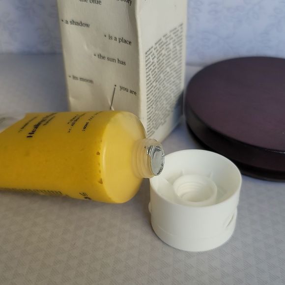 APTO Skincare Healing Mask Turmeric - Picture 8 of 8